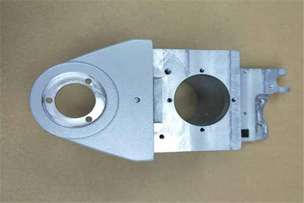 聊一聊线束中的注塑件