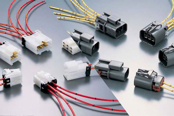 新能源高压连接器结构解析及应用