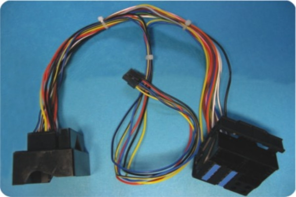 汽车线束的加速试验设计与疲劳寿命评估